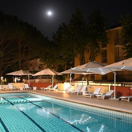 Elisabetta Hotel Cesenatico Luaran gambar