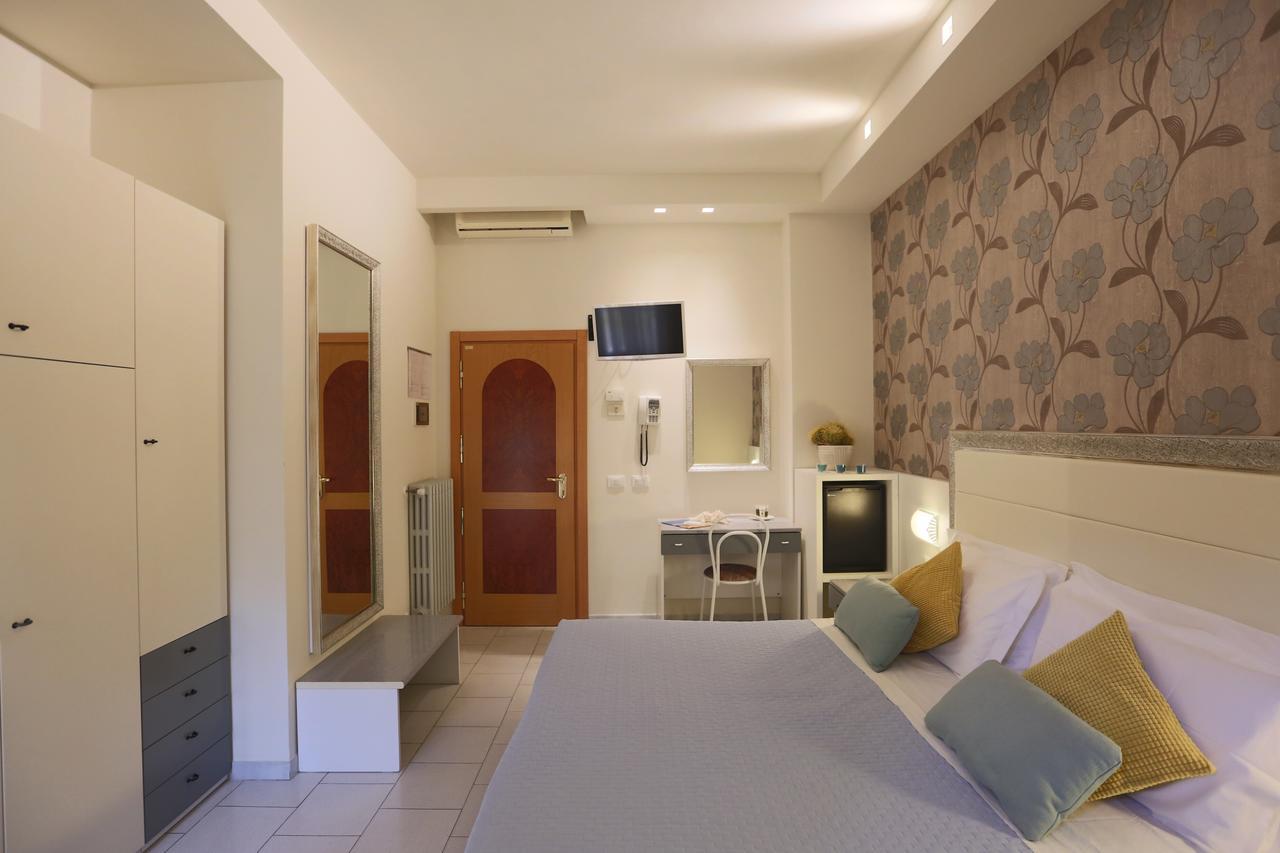 Elisabetta Hotel Cesenatico Luaran gambar